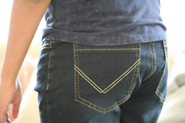 Adjustable Waist Jeans with Contrast Stitch, Sturdy Fit, Dark Blue